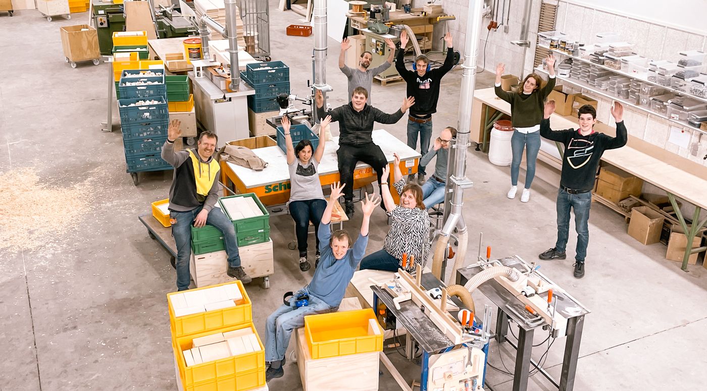 houtegenoten-foto-samenwerking-bloompost