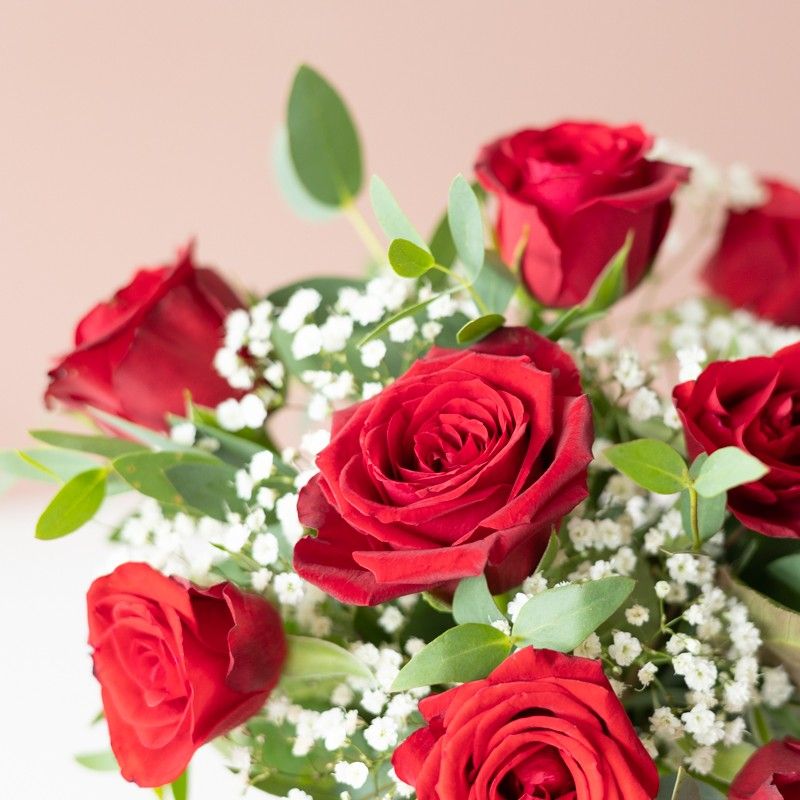 fresh-flowers-happy-valentine