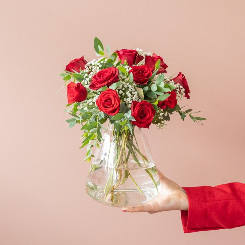 fresh-flowers-happy-valentine