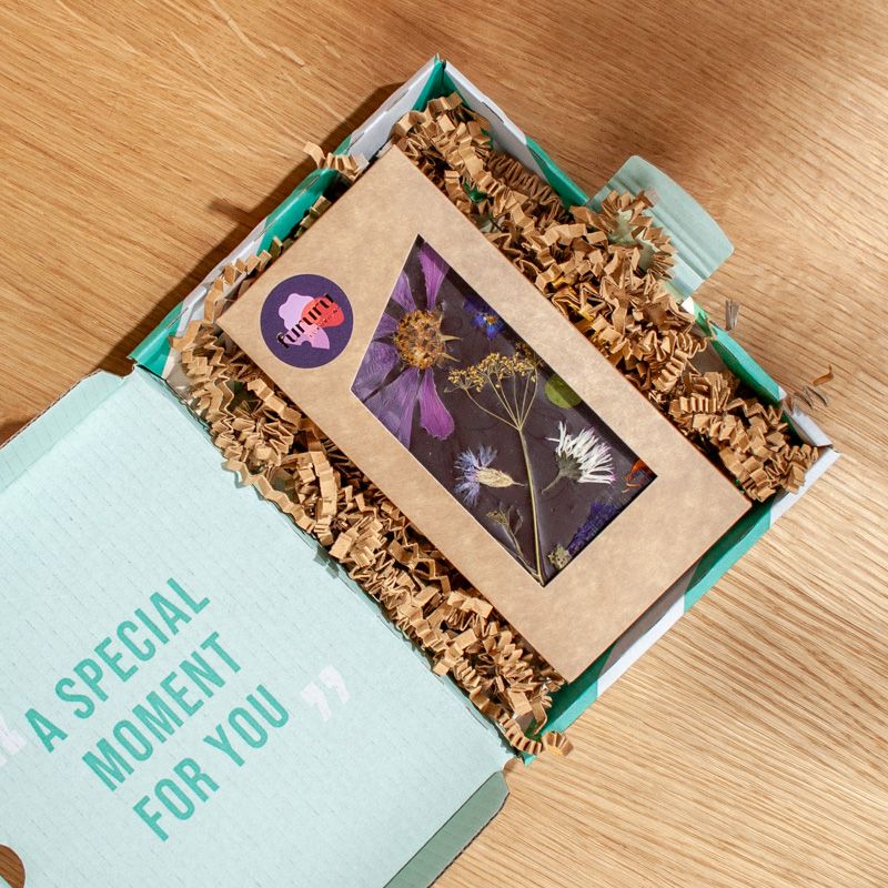 Pure chocola met eetbare bloemen