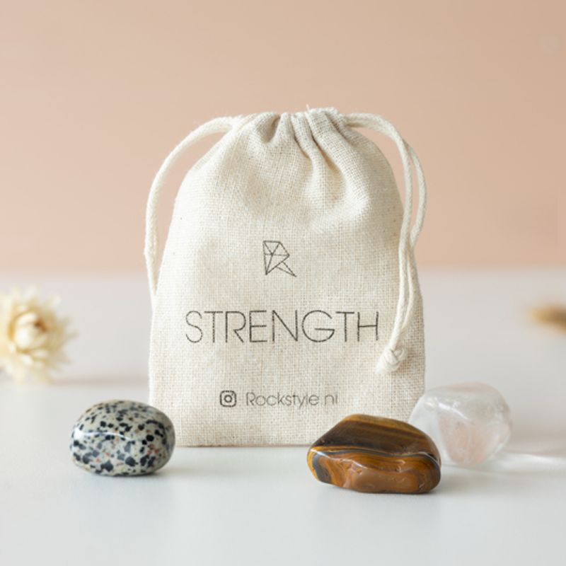 3 edelstenen met canvas zakje en kaartje