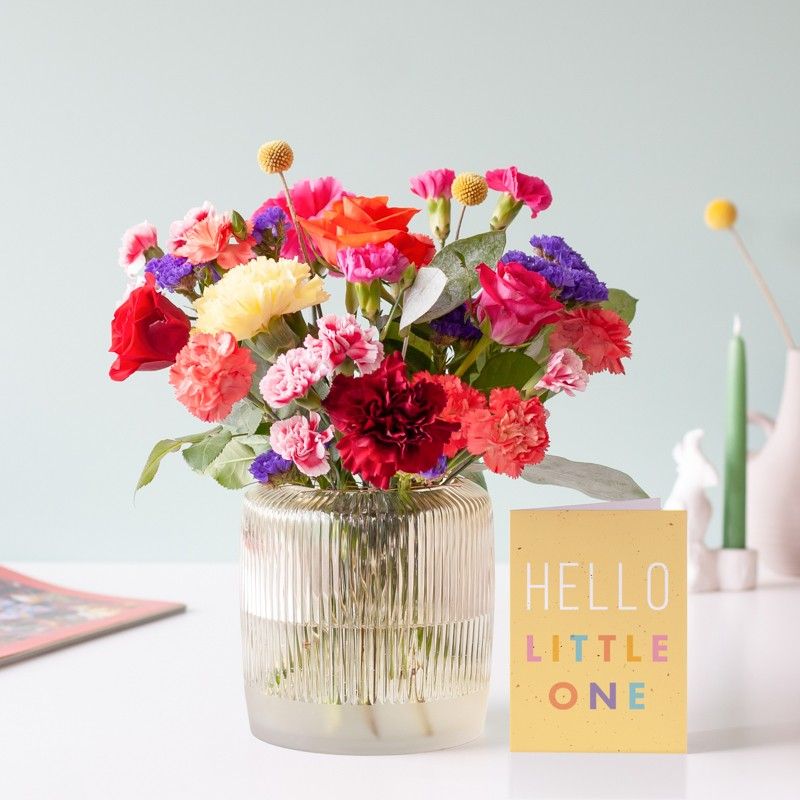 Brievenbuspakket met verschillende kleuren bloemen
