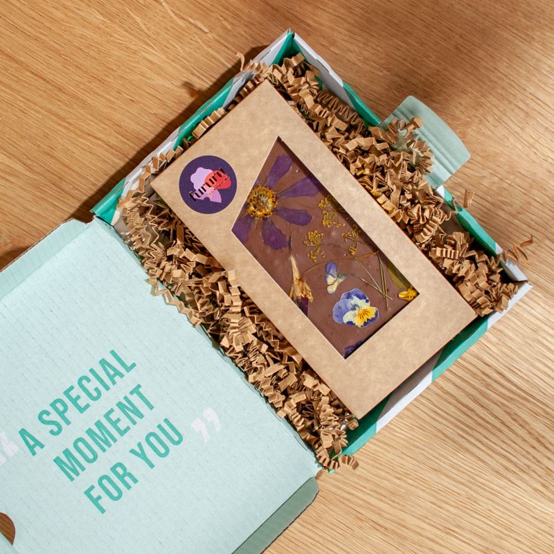 Chocola met eetbare bloemen